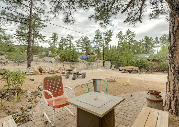 2 Mi To Arizona Christmas City! W/ Fireplace Holiday home *
